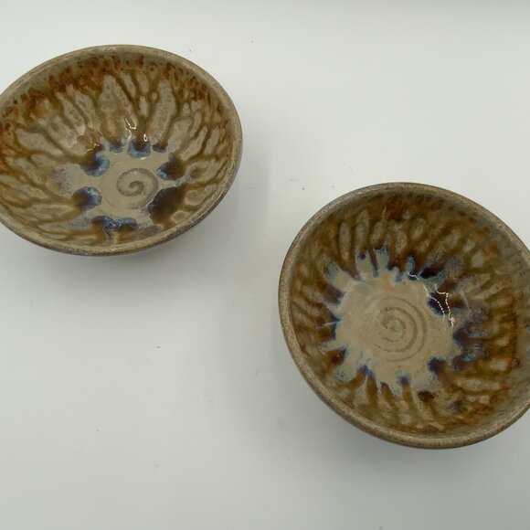 Pair Signed Hill Country Studio Art Pottery Earthenware Drip Glaze 5" Bowls
